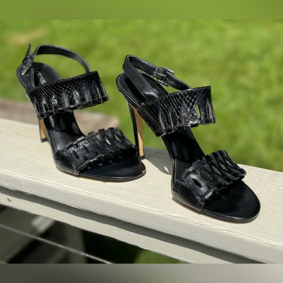 IVANKA TRUMP- Gorgeous Stiletto Sandals! - Picture 2 of 8